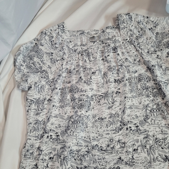 CJ Banks Women's Plus Size Vacation Print Square Neck Blouse Size 3X - Picture 8 of 9